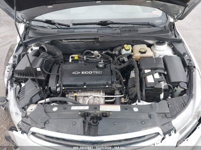 Chevrolet Cruze Ls Auto 2015 1G1PA5SH8F7128667 Image 10