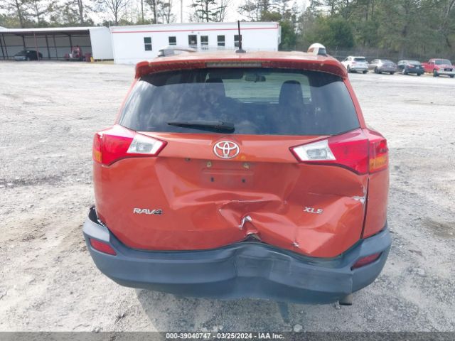 2T3WFREV3FW227219 Toyota Rav4 Xle