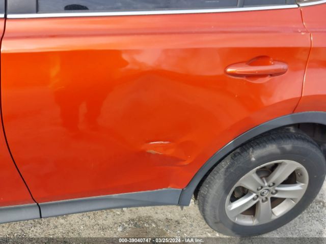2T3WFREV3FW227219 Toyota Rav4 Xle