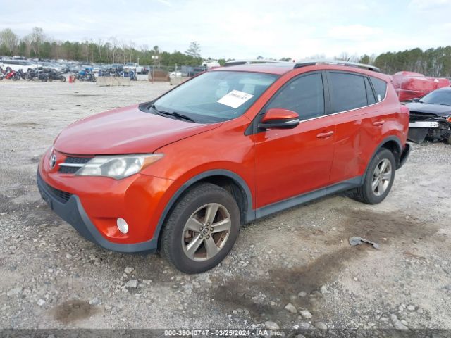2T3WFREV3FW227219 Toyota Rav4 Xle