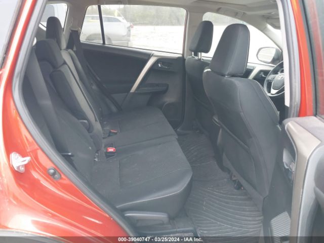2T3WFREV3FW227219 Toyota Rav4 Xle