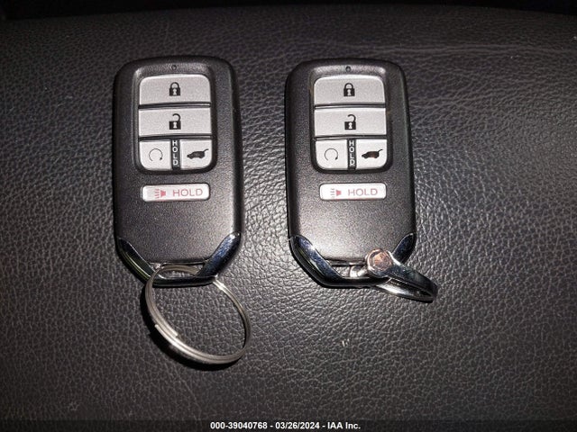 Honda Pilot Touring 2017 5FNYF6H93HB016553 Image 11