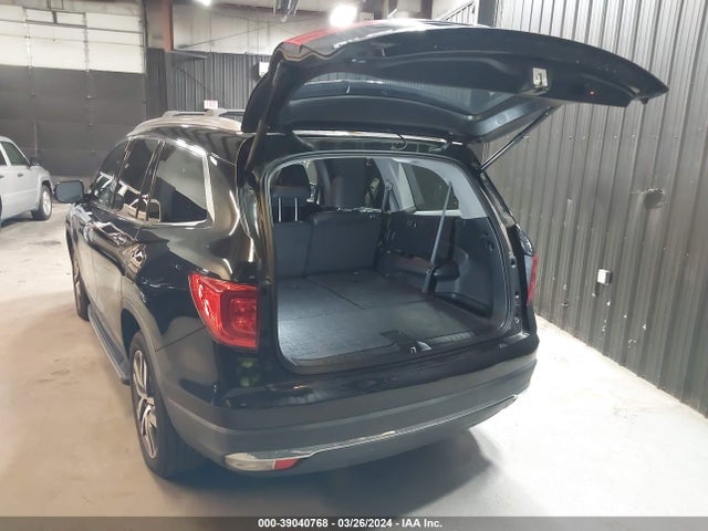 Honda Pilot Touring 2017 5FNYF6H93HB016553 Image 3
