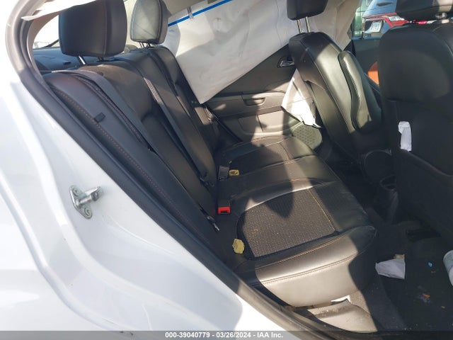 Chevrolet Sonic Ltz Auto 2015 1G1JE5SB7F4184817 Image 8