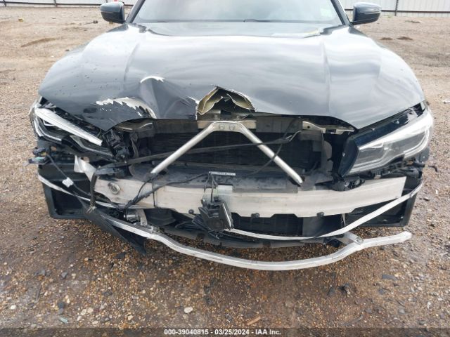 WBA5R1C51KAE82094 BMW 330I