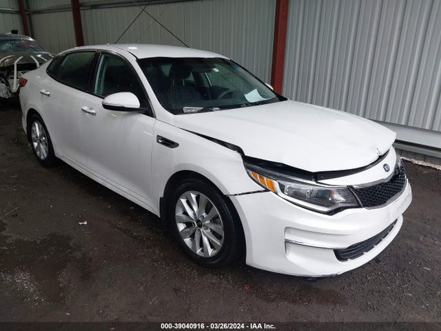 KIA Optima Lx 2018 5XXGT4L37JG253870 Image 1