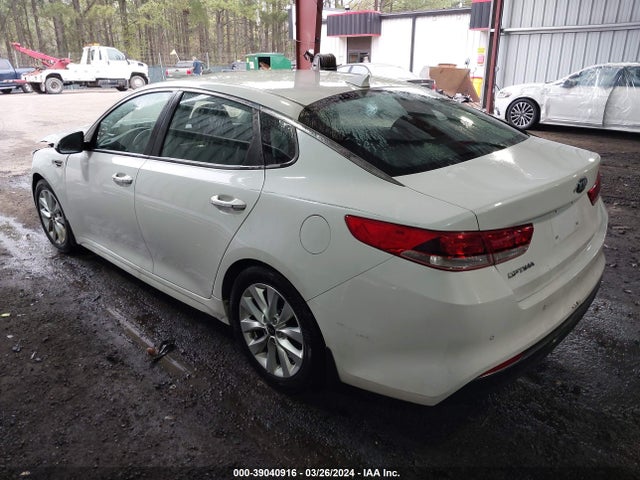 KIA Optima Lx 2018 5XXGT4L37JG253870 Image 3