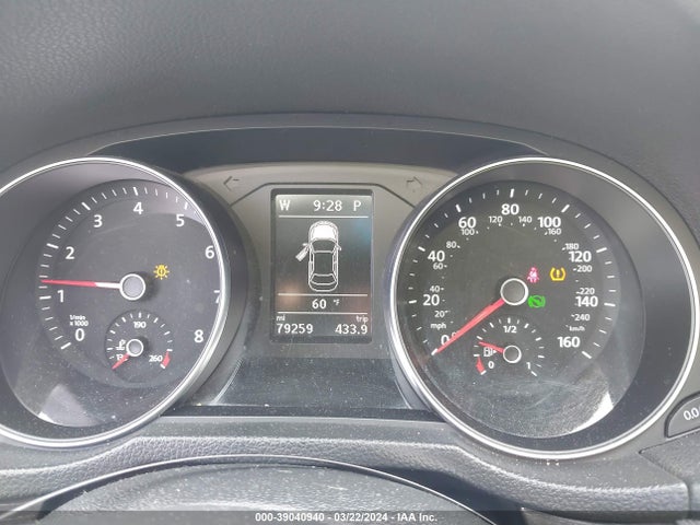1VWBT7A38GC026935 Volkswagen Passat 1.8t Se
