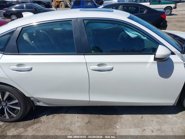 Honda CIVIC EX 2024 2HGFE1F71RH301666 Image 14