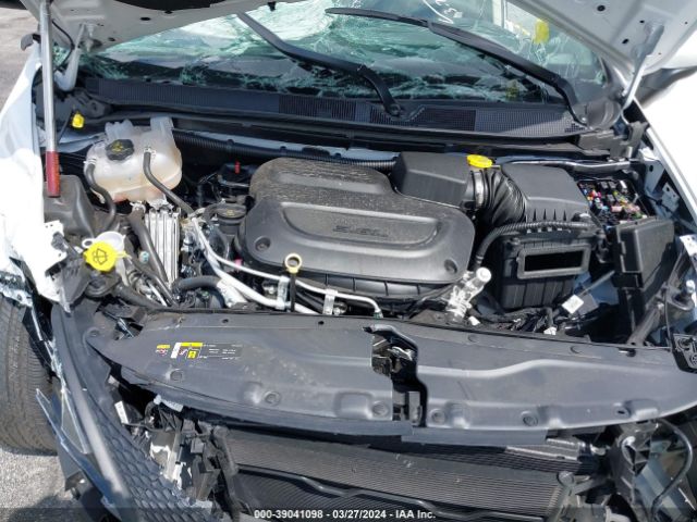 2C4RC1CG9PR615482 Chrysler Voyager Lx