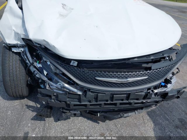 2C4RC1CG9PR615482 Chrysler Voyager Lx