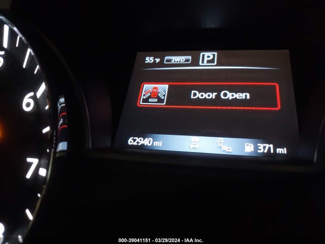Nissan Pathfinder Platinum 2017 5N1DR2MM9HC642626 Image 16