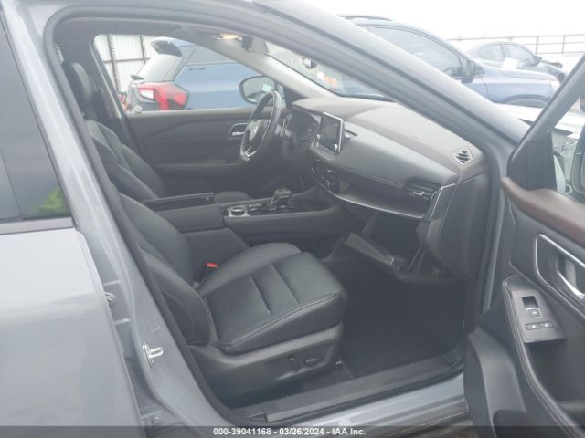 5N1AT3CB8MC748764 Nissan Rogue Sl Intelligent Awd