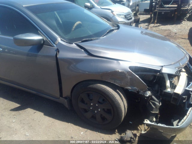 Nissan Altima 2.5 S 2015 1N4AL3AP9FN327071 Image 13
