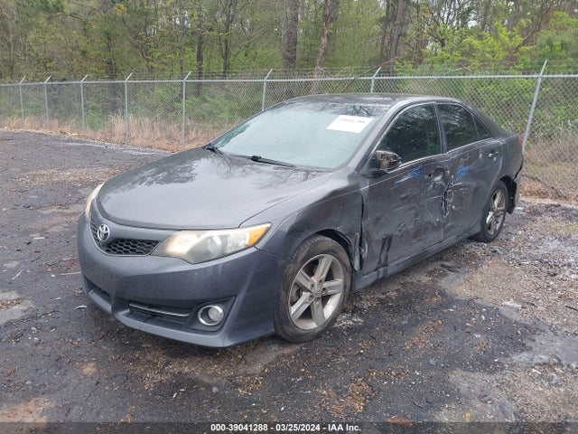 Toyota CAMRY SE 2014 4T1BF1FK3EU820865 Image 2