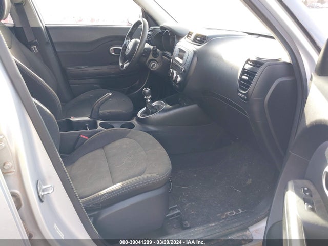 KIA Soul 2014 KNDJN2A25E7727893 Image 5