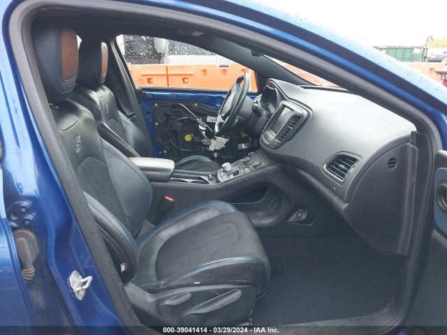 Chrysler 200 S 2015 1C3CCCBB9FN529841 Image 5