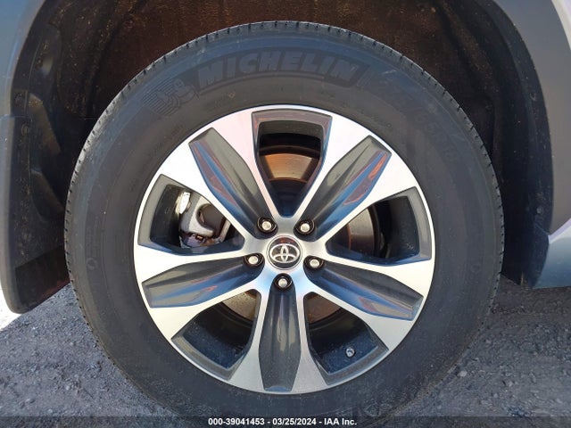 Toyota Highlander Xle 2023 5TDKDRBH9PS029461 Image 12