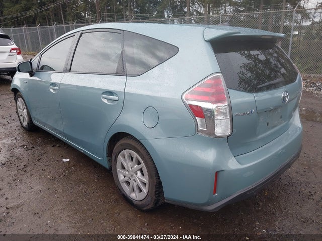 Toyota Prius V Three 2015 JTDZN3EU1FJ029631 Image 3