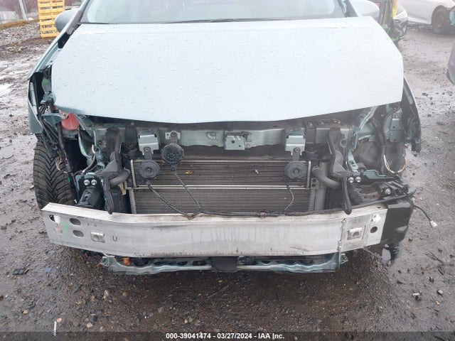 Toyota Prius V Three 2015 JTDZN3EU1FJ029631 Image 6