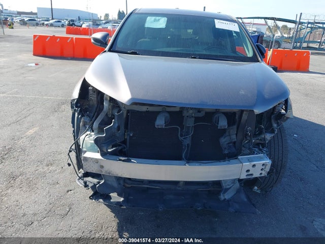 Toyota Highlander Le Plus V6 2015 5TDZKRFH7FS109936 Image 12