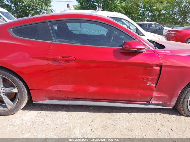 Ford Mustang Ecoboost Fastback 2020 1FA6P8TH2L5108347 Image 12
