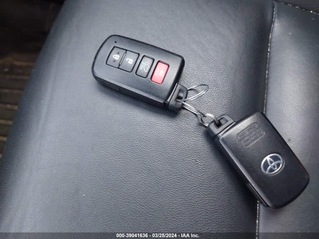 Toyota Highlander Xle V6 2015 5TDJKRFH3FS137858 Image 11