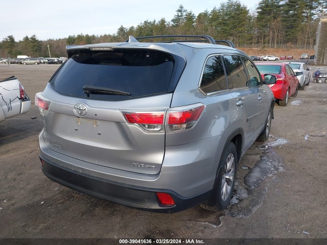 Toyota Highlander Xle V6 2015 5TDJKRFH3FS137858 Image 4