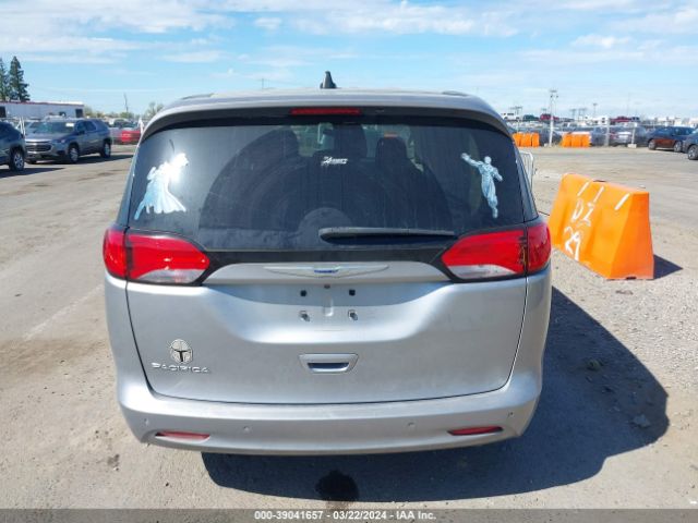 2C4RC1AG2JR148707 Chrysler PACIFICA L