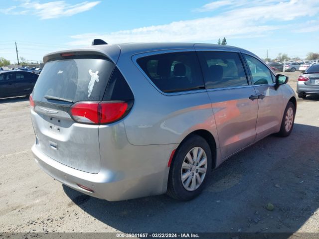 2C4RC1AG2JR148707 Chrysler PACIFICA L
