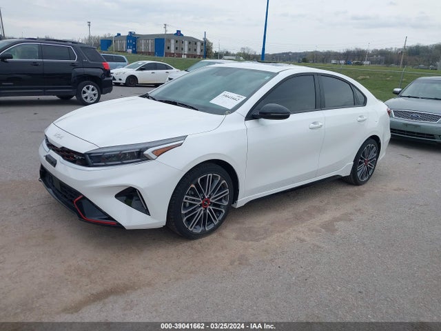 KIA FORTE GT 2023 3KPF44AC2PE523178 Image 2