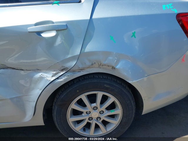 Chevrolet Sonic Lt Auto 2017 1G1JD5SB5H4131670 Image 13