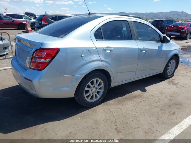 Chevrolet Sonic Lt Auto 2017 1G1JD5SB5H4131670 Image 4