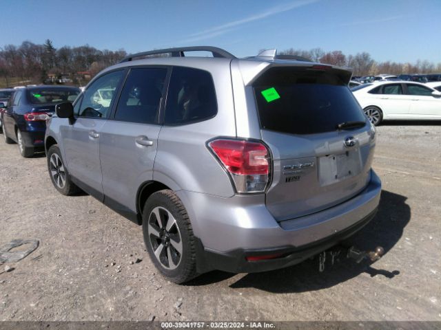 JF2SJAEC9JG468723 Subaru Forester 2.5i Premium
