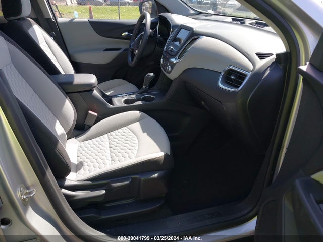 Chevrolet EQUINOX LS 2019 3GNAXHEV5KS572820 Image 5