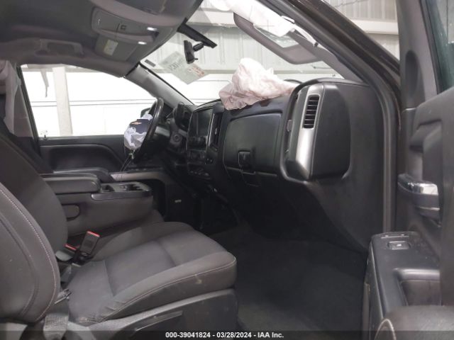 1GCVKREC9JZ285706 Chevrolet Silverado 1500 1lt