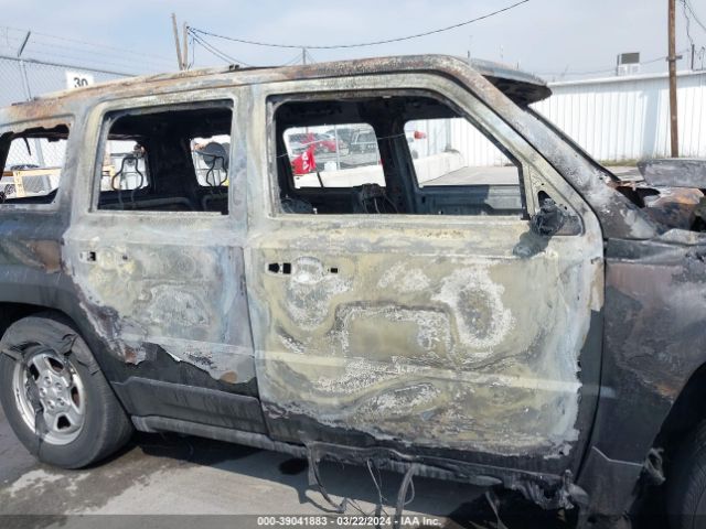1C4NJPBA2ED651843 Jeep Patriot Sport