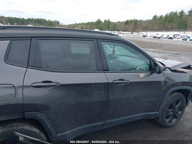 3C4NJDBB6MT555357 Jeep Compass Altitude 4x4