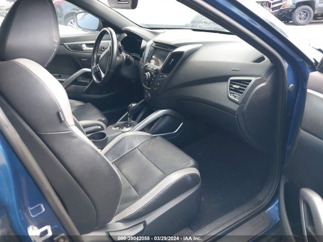 Hyundai Veloster Turbo 2016 KMHTC6AE6GU255767 Image 5