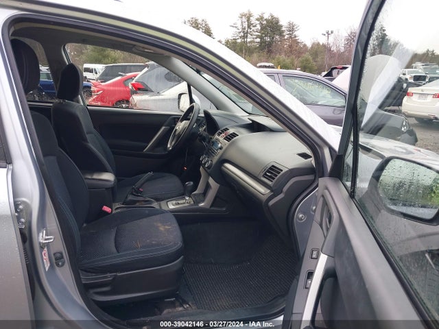 Subaru Forester 2.5i Premium 2015 JF2SJADC3FH494527 Image 5