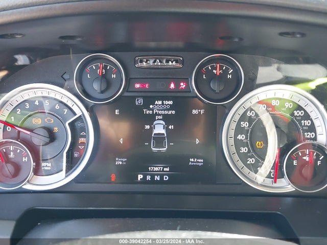 1C6RR6LT8HS513851 RAM 1500 Lone Star  4x2 5'7 Box