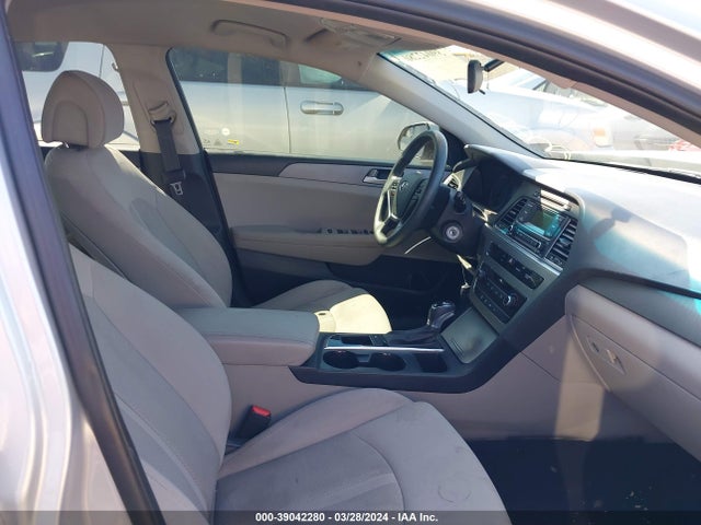 Hyundai Sonata 2017 5NPE24AFXHH519694 Image 5