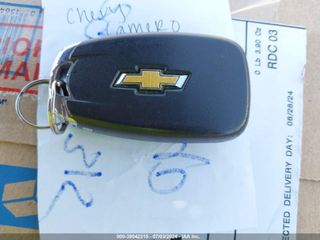 1G1FB3DS2L0105749 Chevrolet Camaro Rwd  1lt