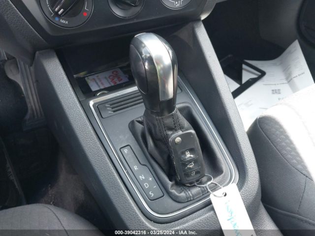 3VW267AJ3GM218400 Volkswagen Jetta 1.4t S