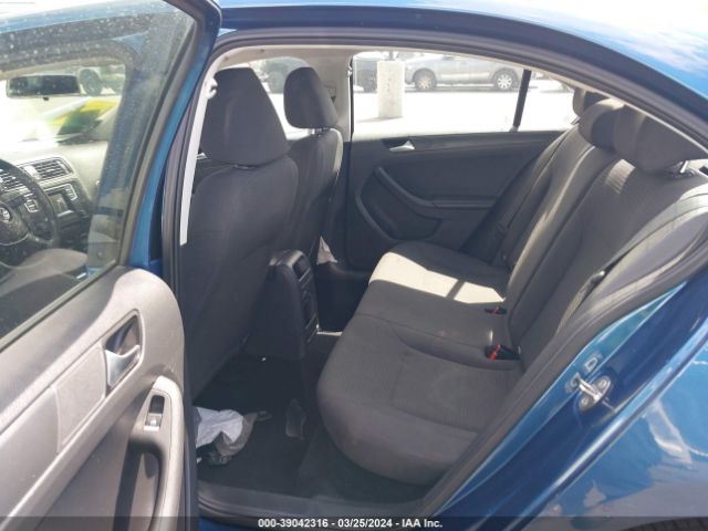3VW267AJ3GM218400 Volkswagen Jetta 1.4t S