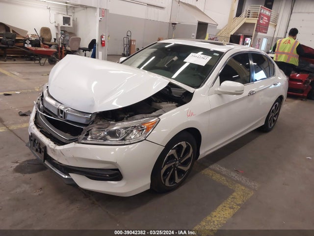 Honda ACCORD EXL 2017 1HGCR2F95HA202845 Image 2