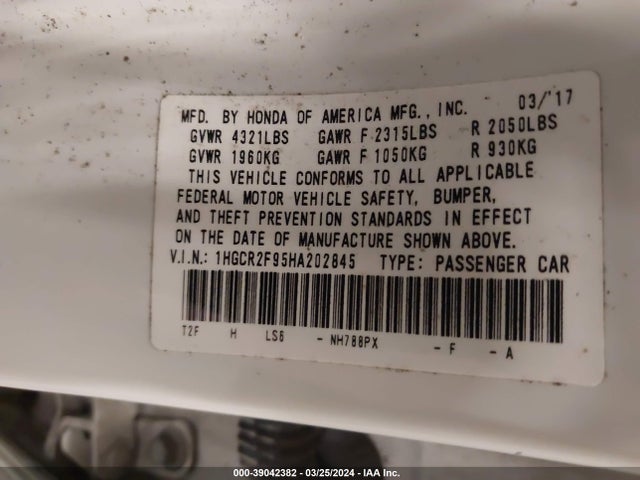 Honda ACCORD EXL 2017 1HGCR2F95HA202845 Image 9