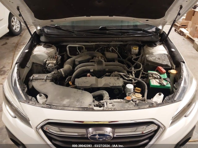 Subaru Outback 2.5i Premium 2018 4S4BSAFC0J3237125 Image 10