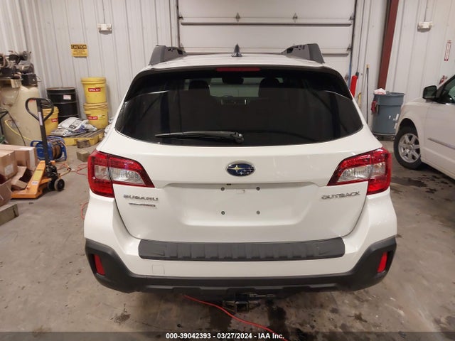 Subaru Outback 2.5i Premium 2018 4S4BSAFC0J3237125 Image 17