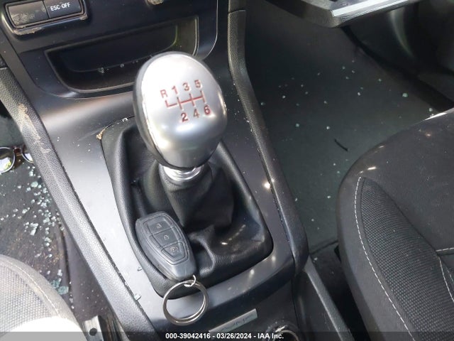 Ford FIESTA ST 2018 3FADP4GX6JM120266 Image 11